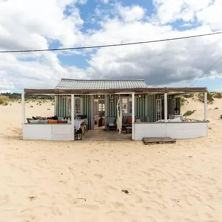 Beach Cabana Verde At Costa Da Caparica Costa da Caparica